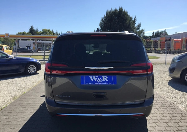 Chrysler Pacifica cena 189900 przebieg: 50500, rok produkcji 2022 z Kańczuga małe 352